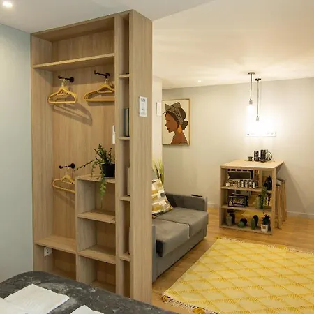 דירה Signature Flat Incl Parking By Sweet אבאירו