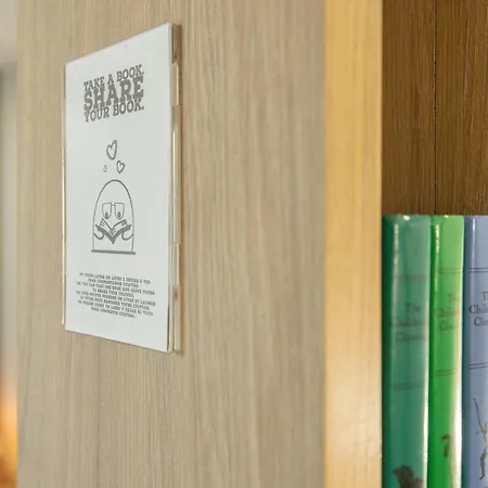 דירה Signature Flat Incl Parking By Sweet אבאירו