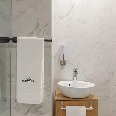 דירה Signature Flat Incl Parking By Sweet *