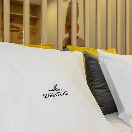 Signature Flat Incl Parking By Sweet *