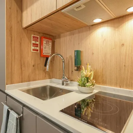 Signature Flat Incl Parking By Sweet