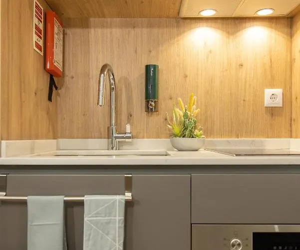 Signature Flat Incl Parking By Sweet * Aveiro