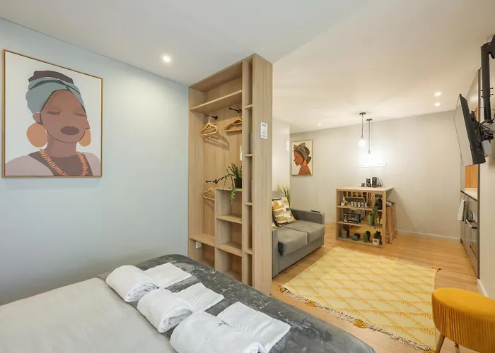 Signature Flat Incl Parking By Sweet Aveiro